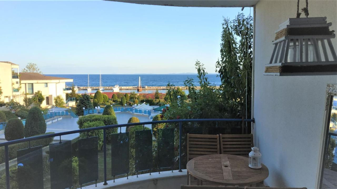 Baratero Vlas Marina Apartment Sveti Vlas Ngoại thất bức ảnh